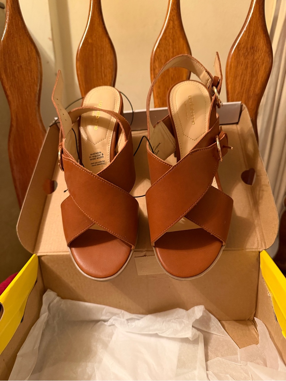 Liz Claiborne Tan Crisscross Slingback Sandals